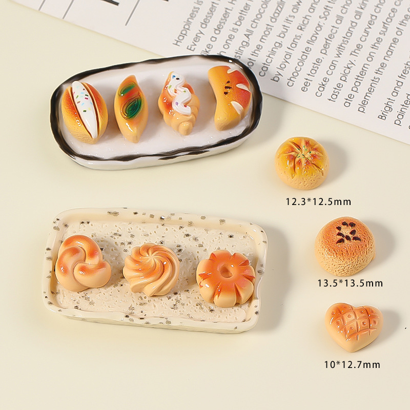 10 قطع نماذج خبز صغيرة محاكية  - مراجعة Kitchen Baking Store وسعره
